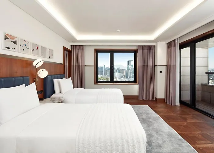 Le Meridien Hotel